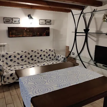 Ca' Lucio Mytravelchioggia كيودجا